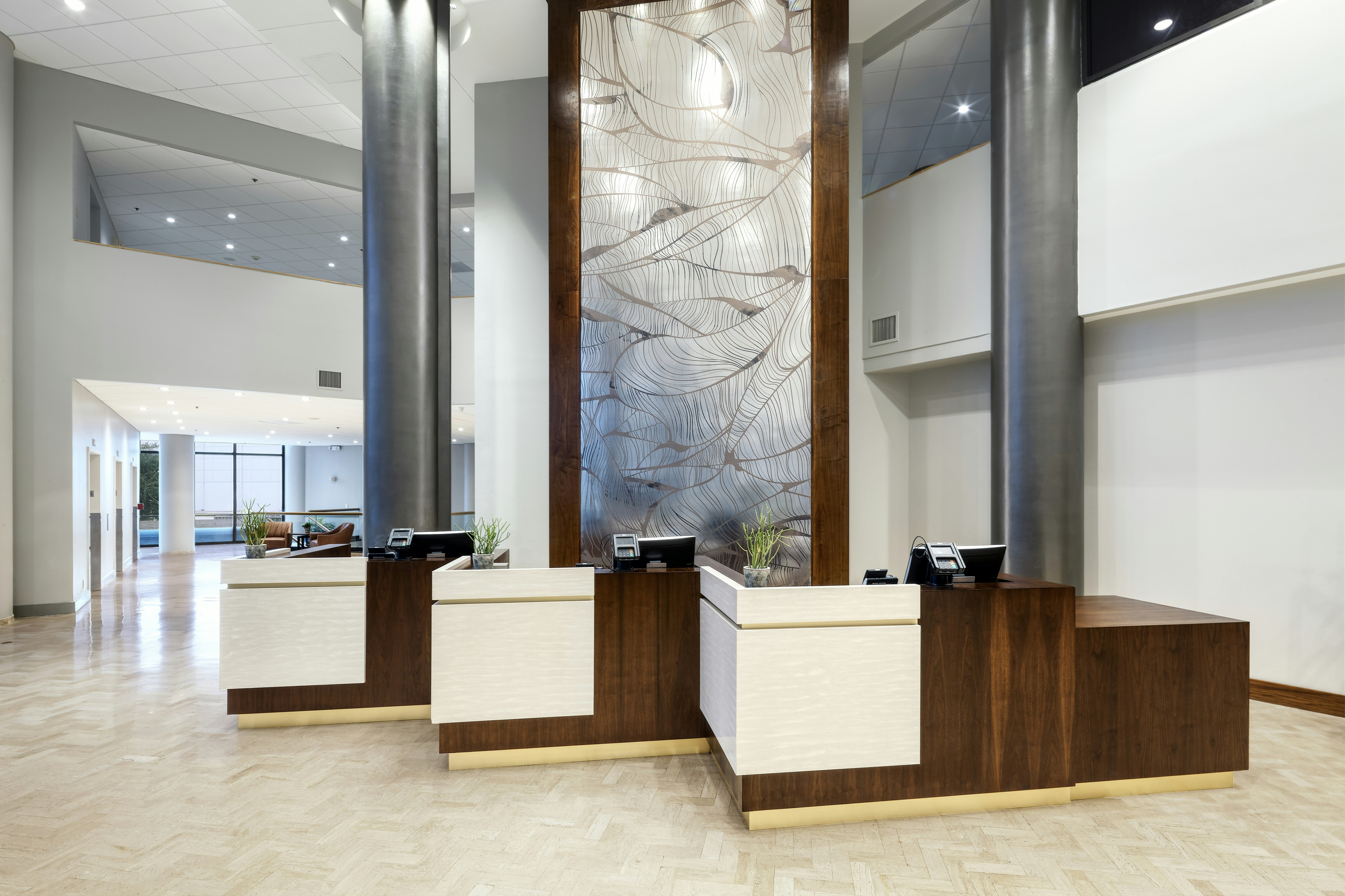 Lobby at DoubleTree by Hilton Hotel Dallas Near the Galleria, DALLAS - TX