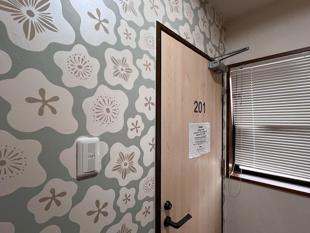 Hondori Inn 5/60