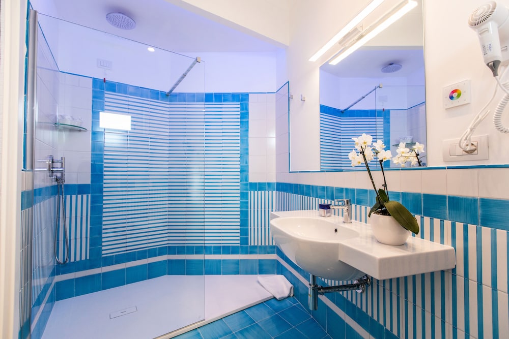 Hotel Le Rocce 48/50