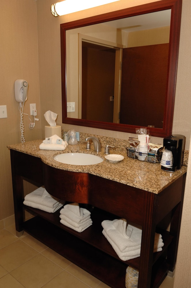 Hampton Inn Watertown 35/47