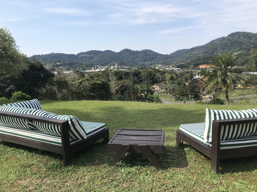 Hotel Bergblick 19/23
