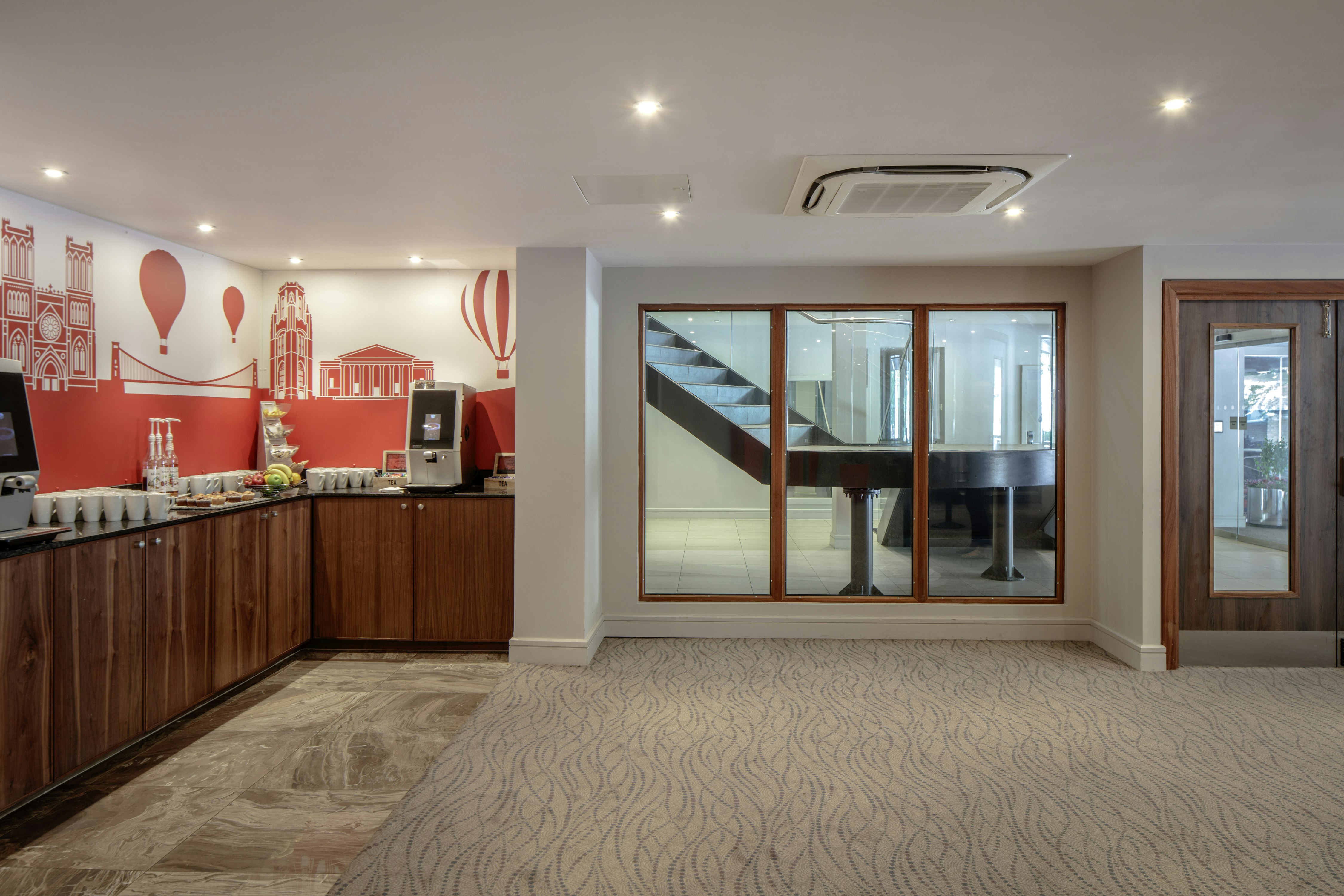Doubletree By Hilton Hotel Bristol City Centre Ex Ramada Bristol City 8/82