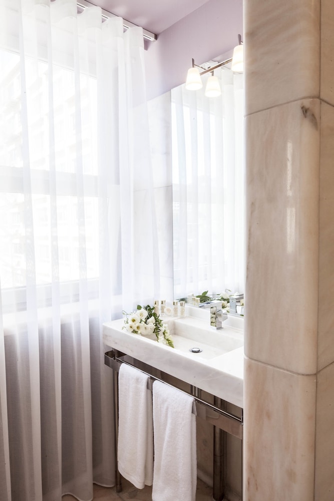 Luzeiros Suites 43/45