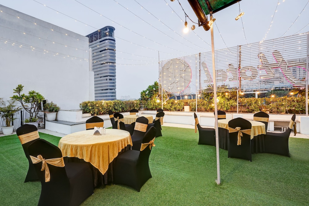 Stately Suites, Golf Course Road 56/58