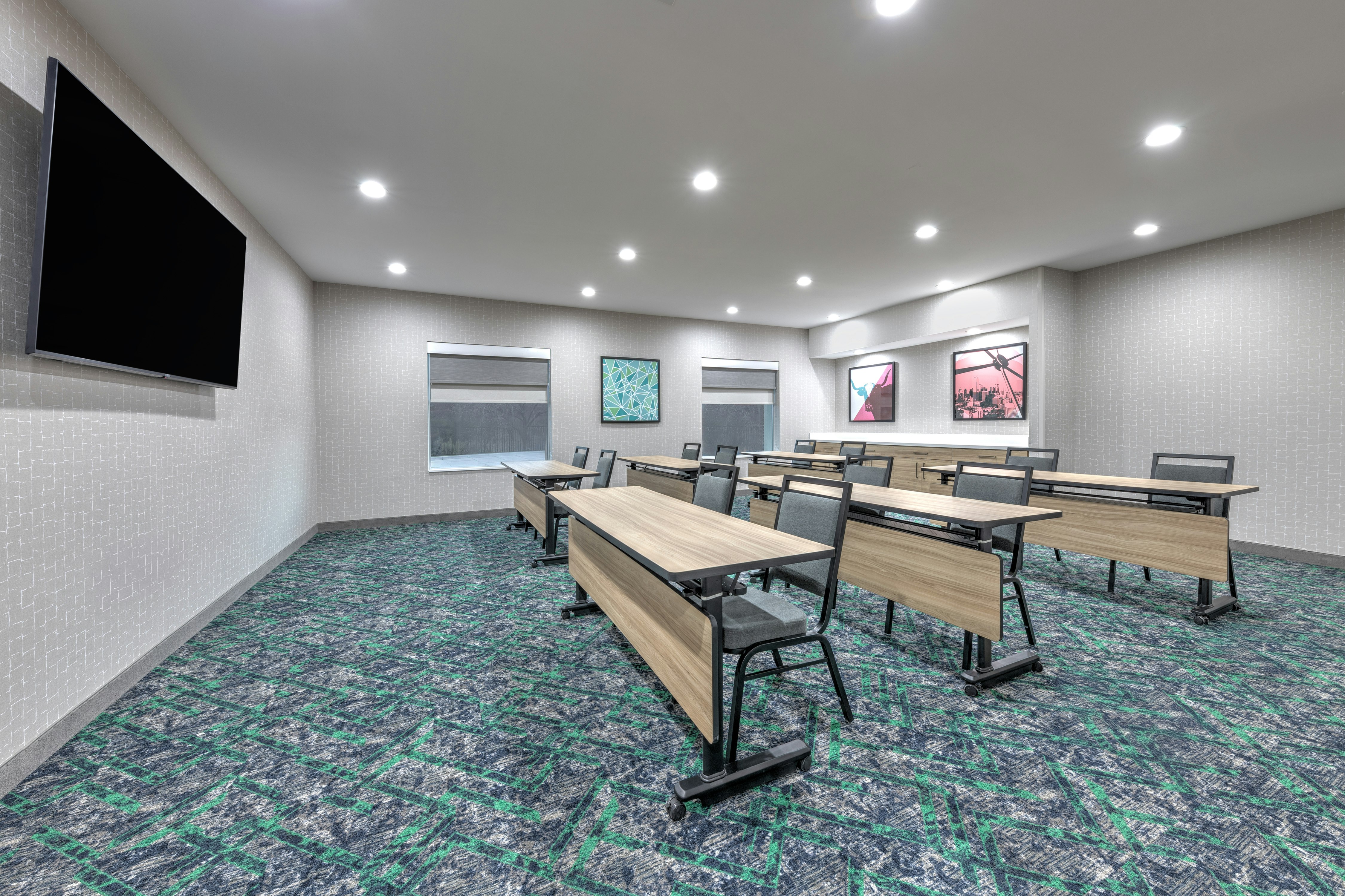 Home2 Suites by Hilton Dallas I-30 Cockrell Hill 11/17