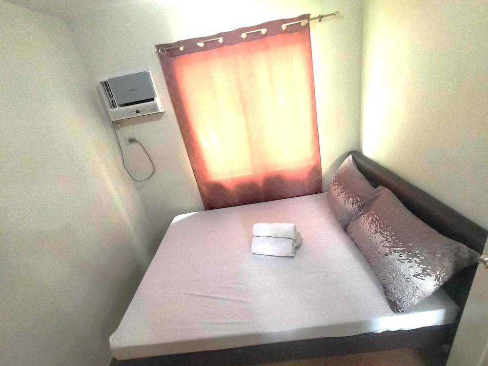 2 BEDROOMS, CONDO, STANDARD, KITCHEN, ACCESSIBLE