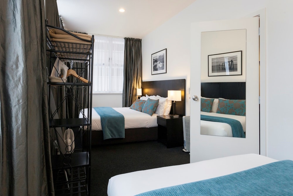 Gilmer Serviced Apartments 9/55