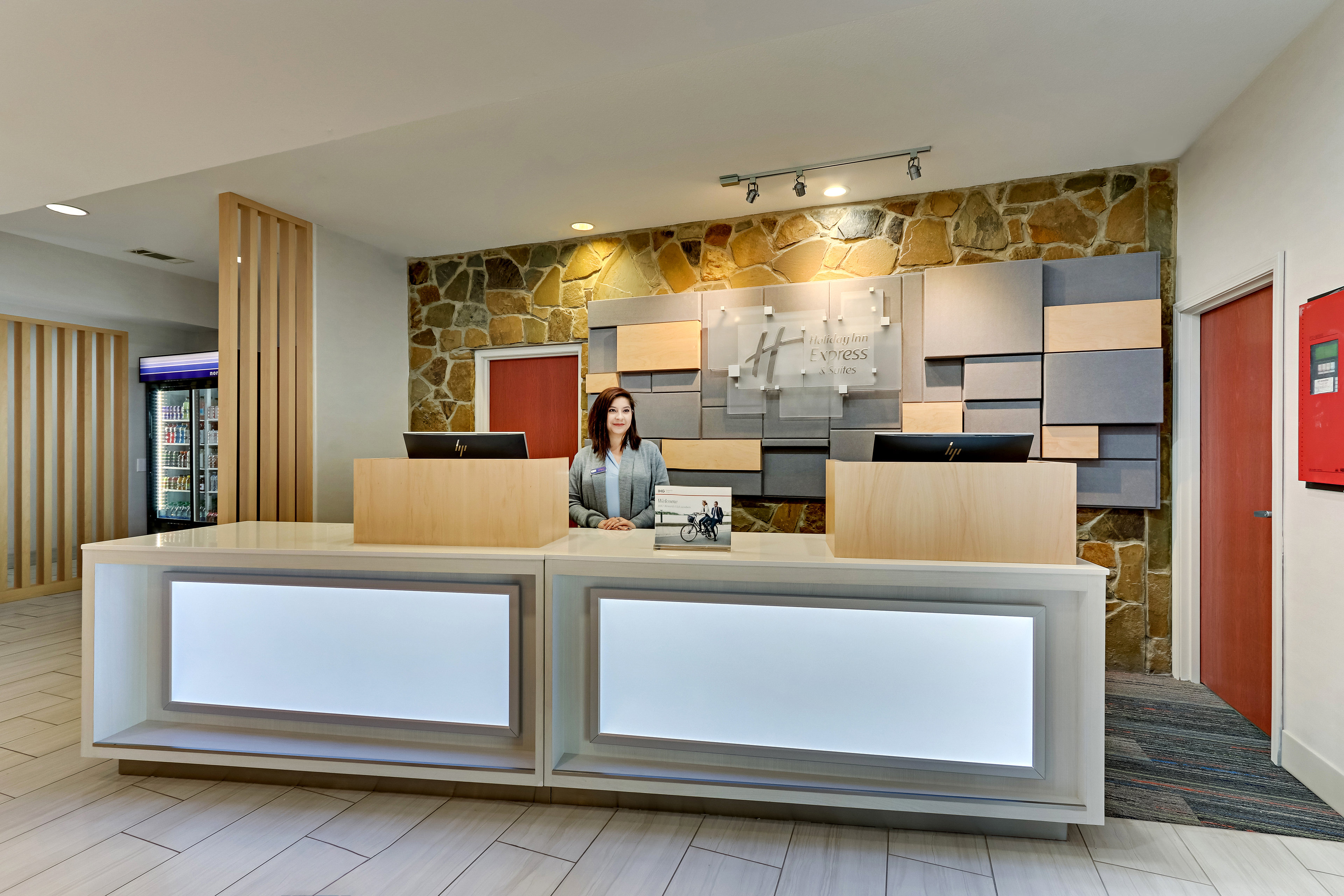 Holiday Inn Express Hotel & Suites Weatherford 10/57