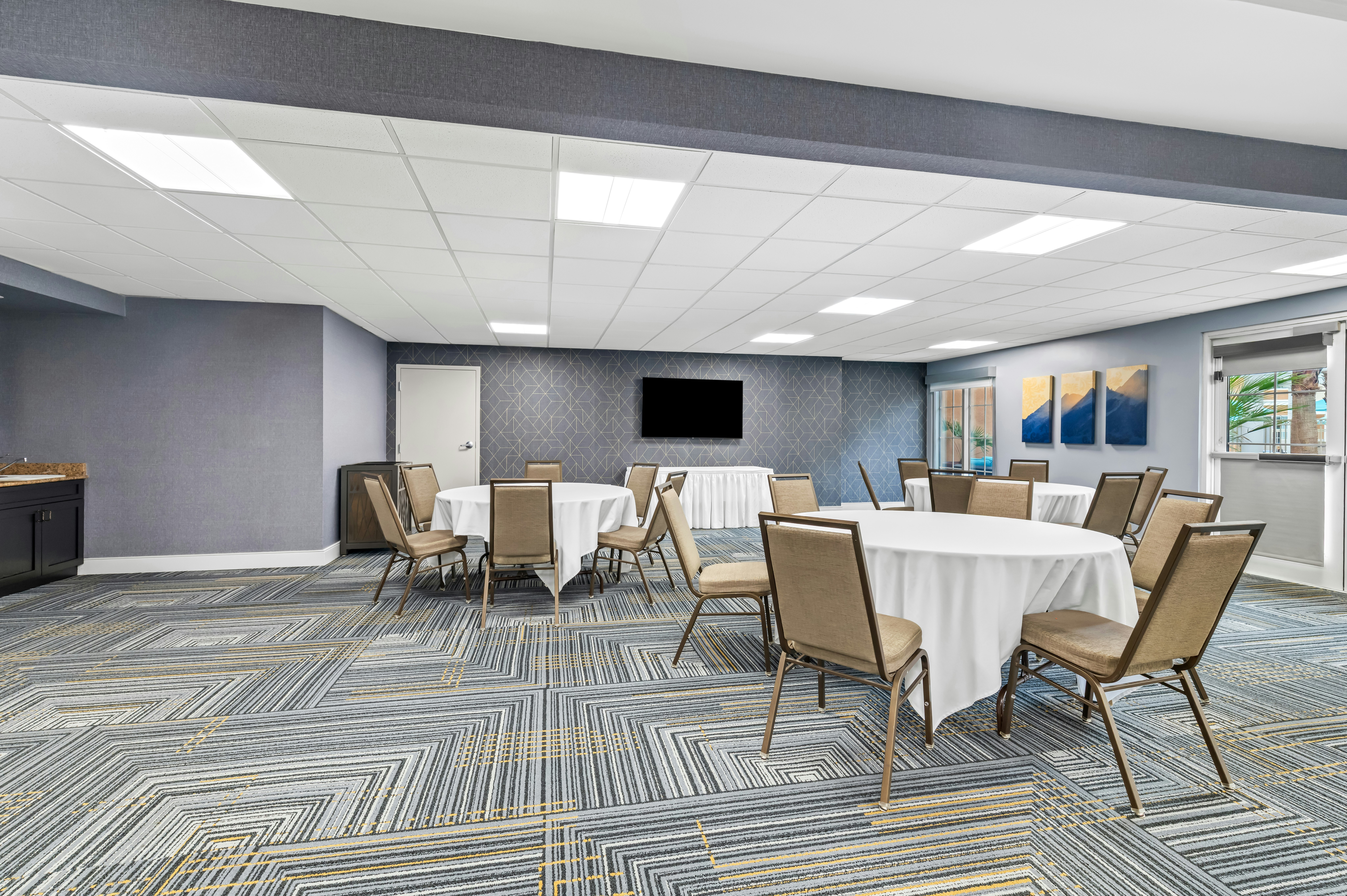 Homewood Suites by Hilton La Quinta 50/62