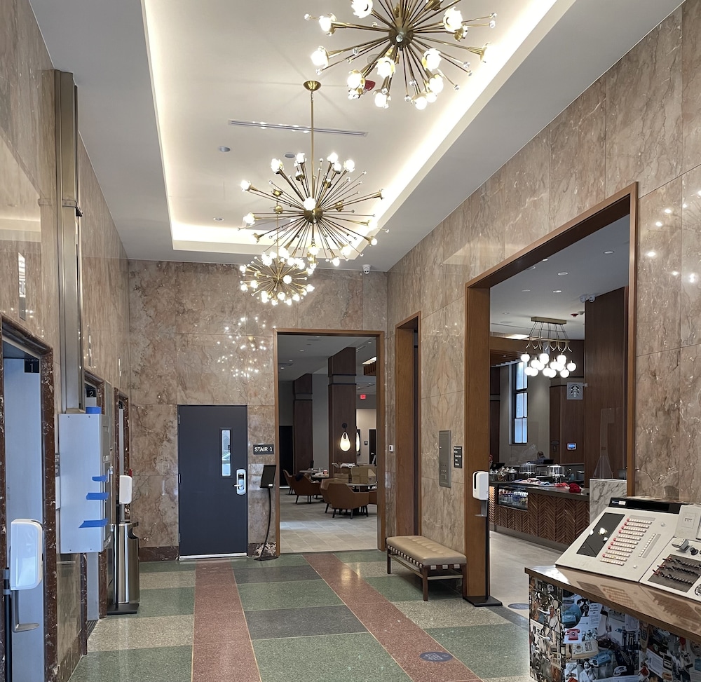 Hyatt Place Houston Downtown 5/50