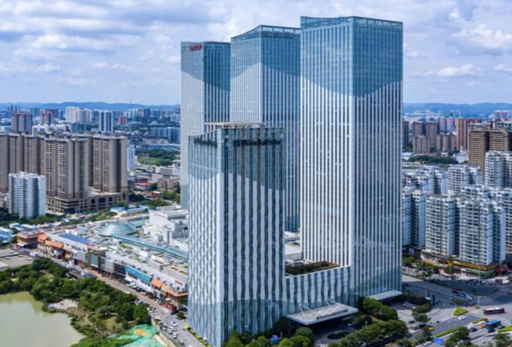 Wanda Vista Nanning 7/66
