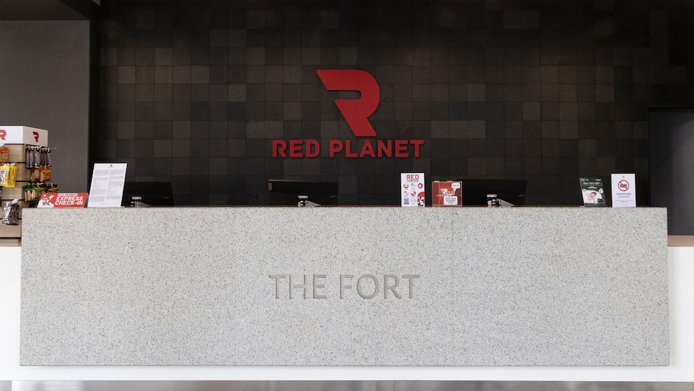Red Planet BGC The Fort 9/50