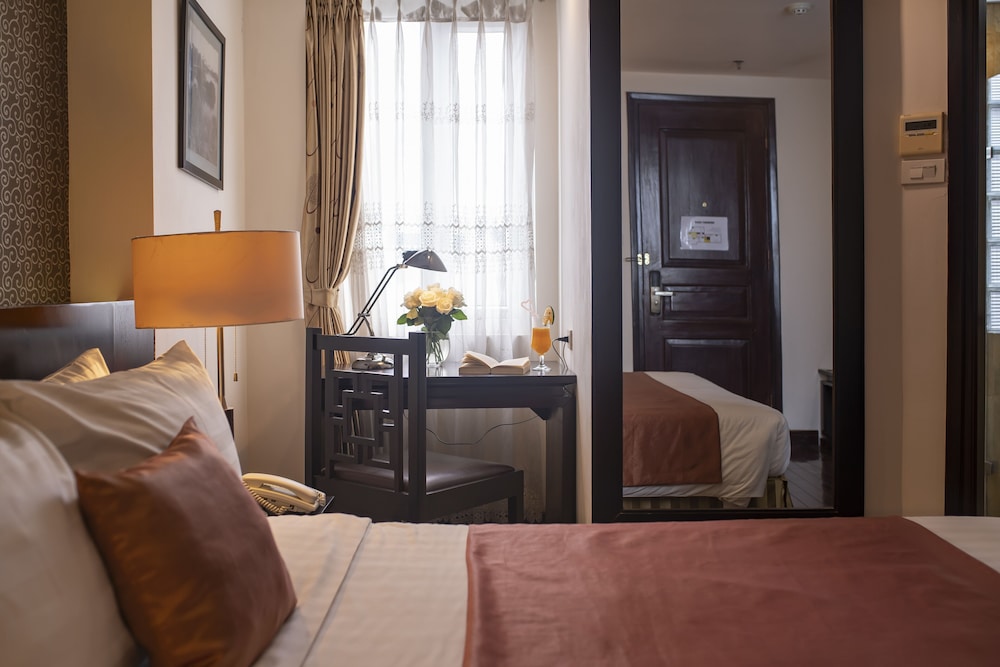 TK123 Hanoi Hotel 72/88