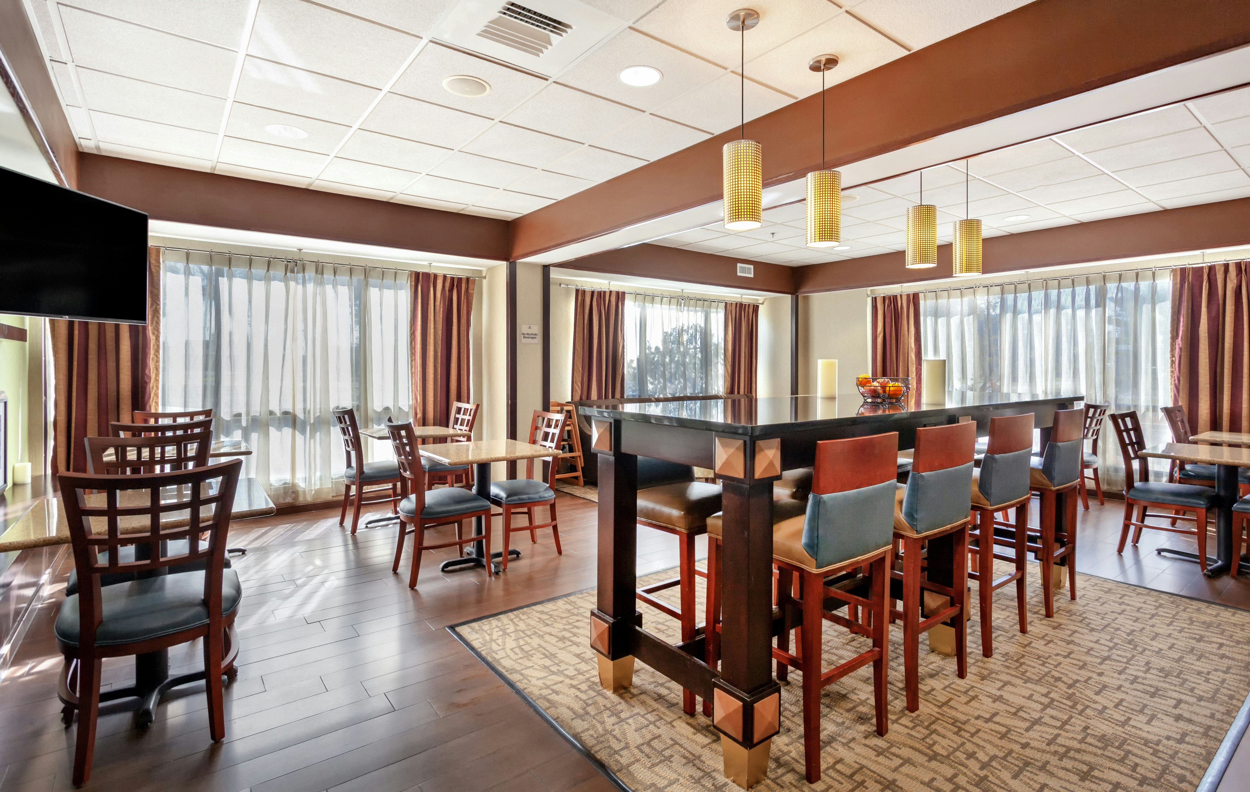 Hampton Inn Melbourne 20/27