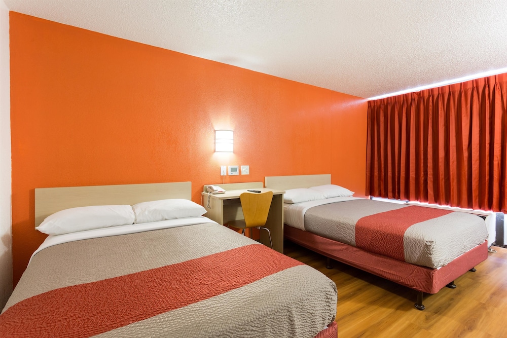 Motel6 Baton Rouge La Southeast 16/49