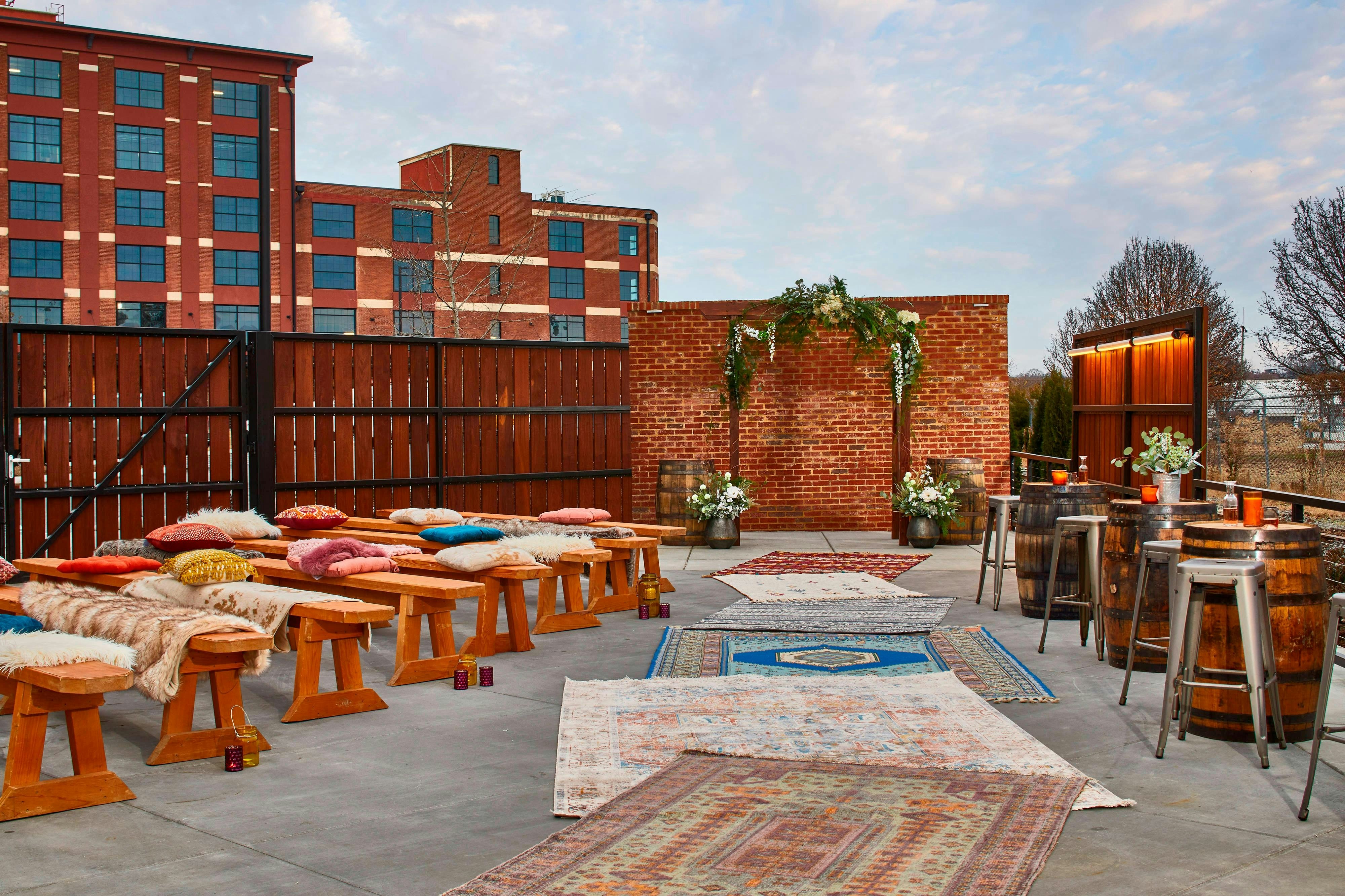 Moxy Chattanooga Downtown 60/60