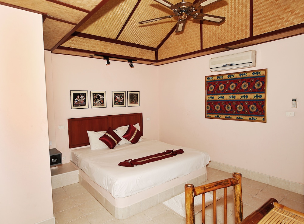 Friendship Beach Resort Atmanjai Wellness Spa 30/70
