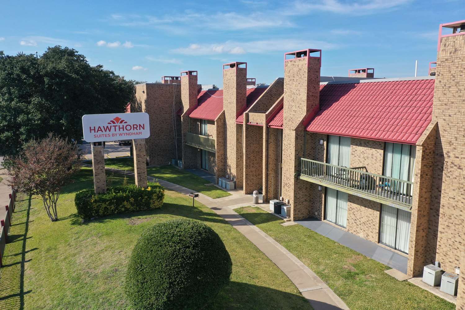 Hawthorn Extended Stay by Wyndham Richardson 31/35