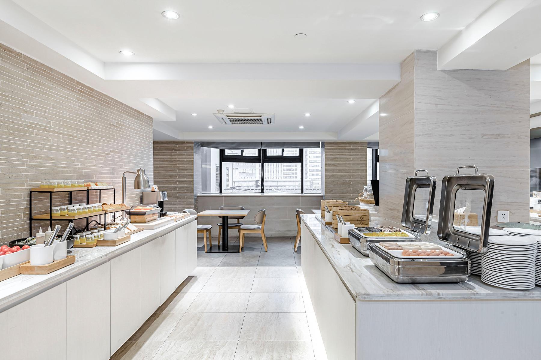 Ji Hotel (Shanghai Railway Station Tianmu West Road) 35/41