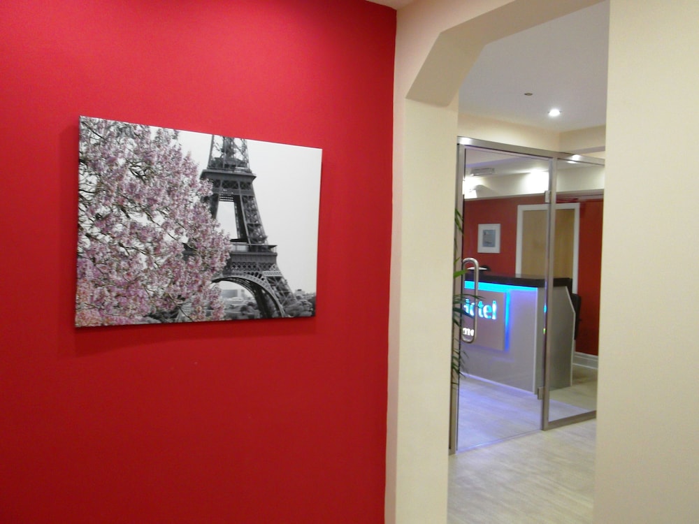 LE VILLÉ HOTEL 16/26