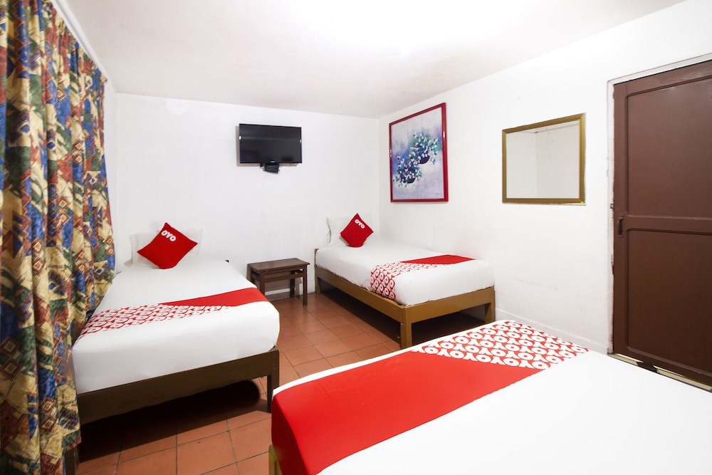 OYO Hotel Brazil, Guadalajara, Estadio Jalisco 21/31