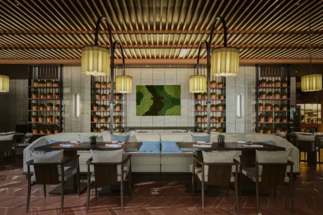 Surya Hotel Shanghai New Hongqiao Center 22/32