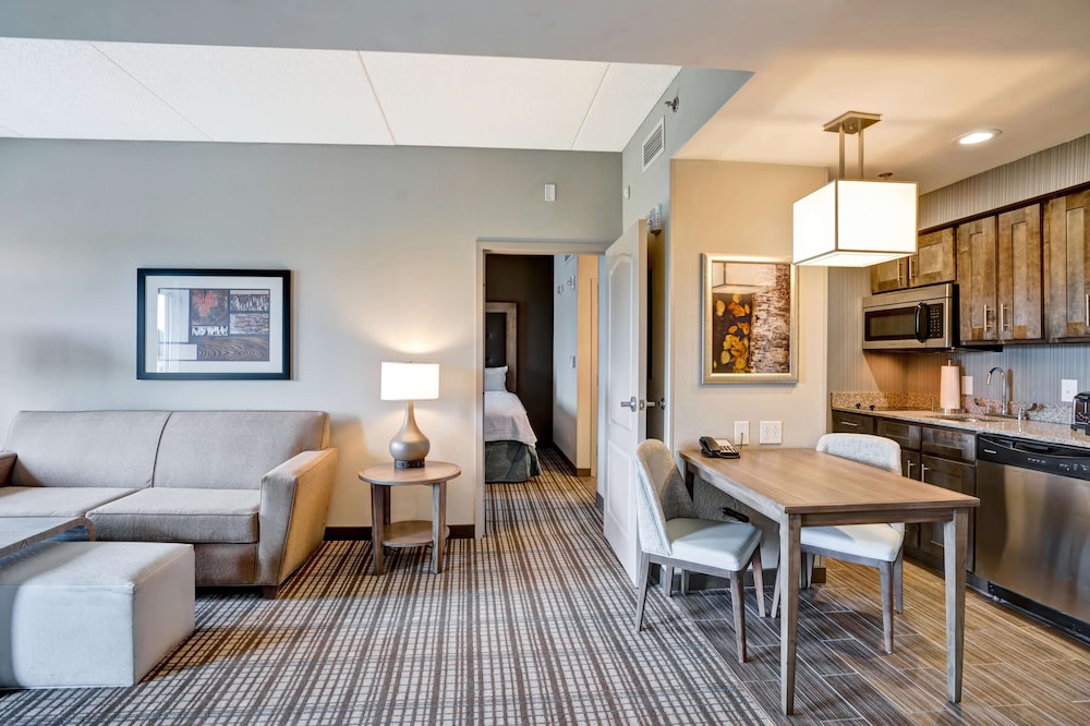 Homewood Suites by Hilton Nashville Franklin Cool Springs 36/55