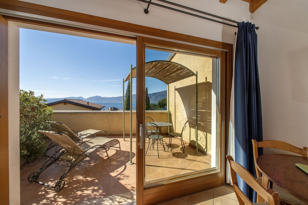 Residence Ca del Lago 20/50
