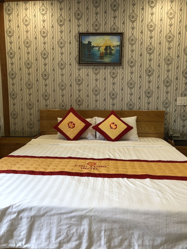 Chu Long Hotel 27/49