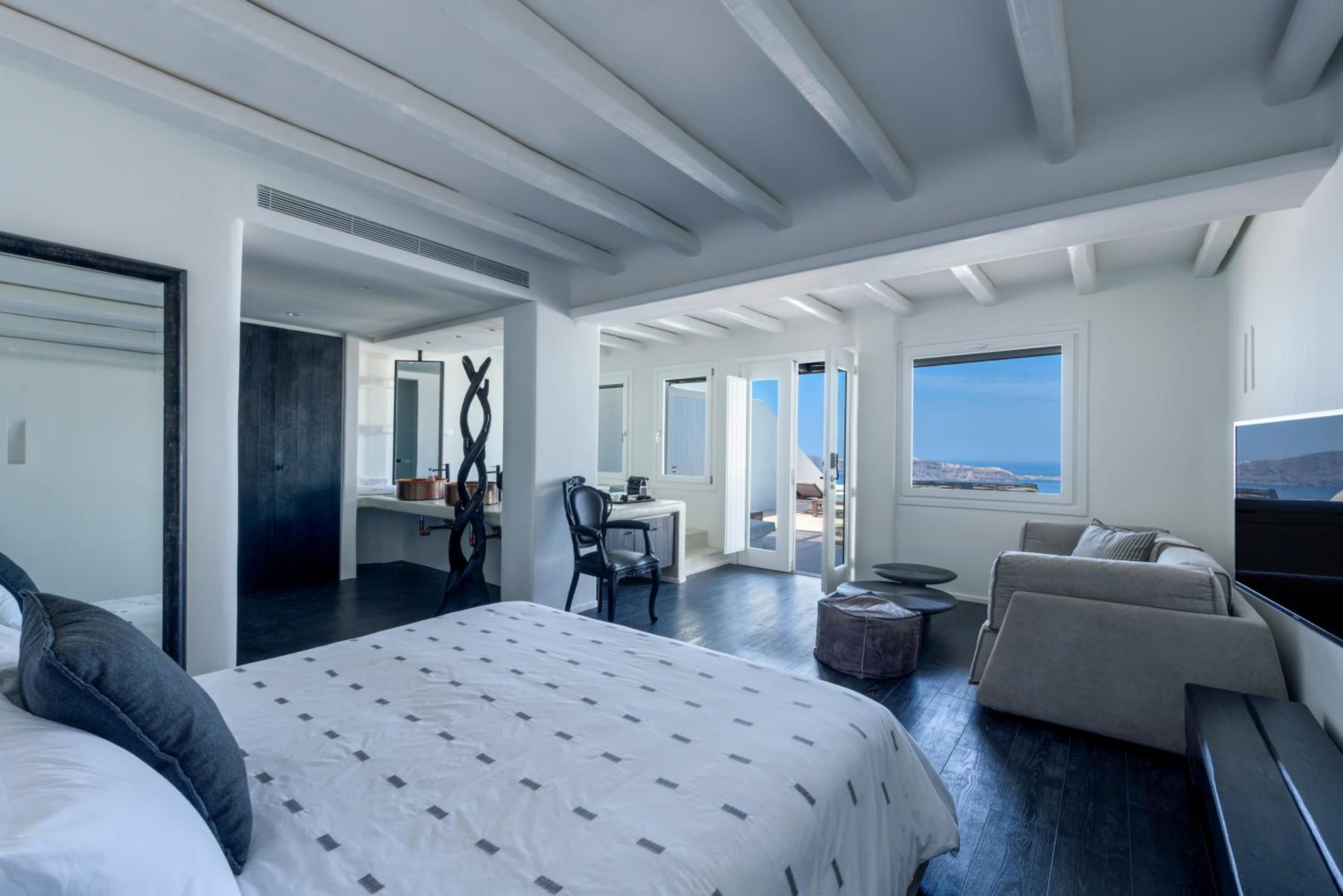 Diamond, Suite, with Pool