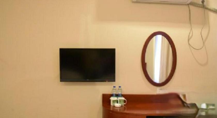 GreenTree Inn Langfang Guangyang District Guangyang Avenue North Yongxing Road Express Hotel 40/50