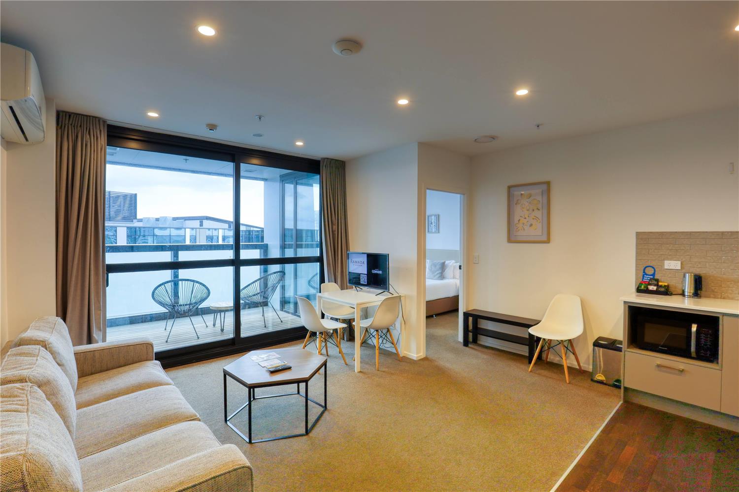 Ramada Suites by Wyndham Queenstown Remarkables Park 7/13