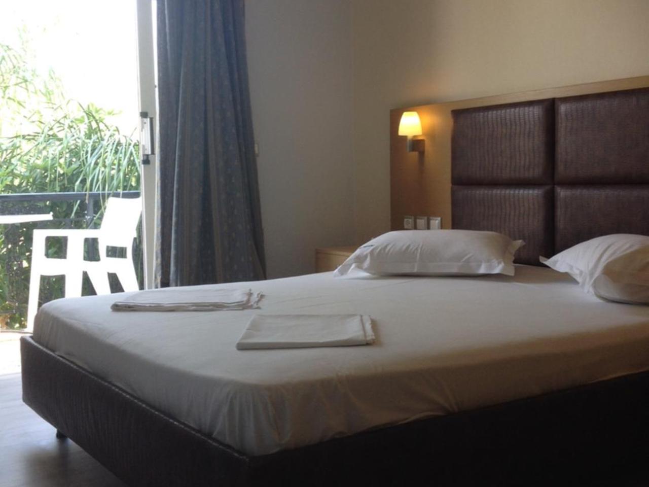 غرفة قياسية بسرير مزدوج أو سريرين منفصلين، Crystal Beach Hotel 4/4