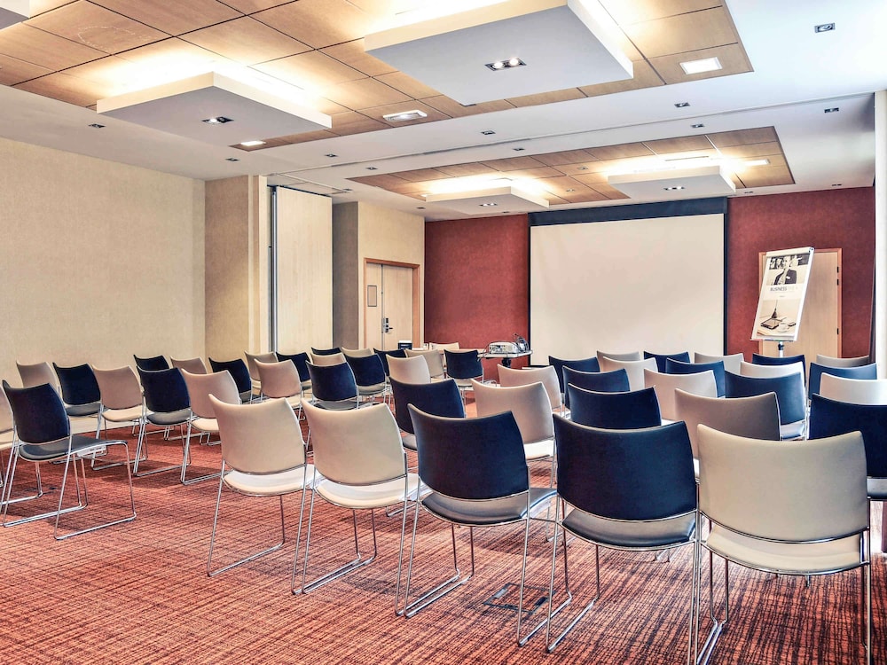 MERCURE AMIENS CATHEDRALE 37/50