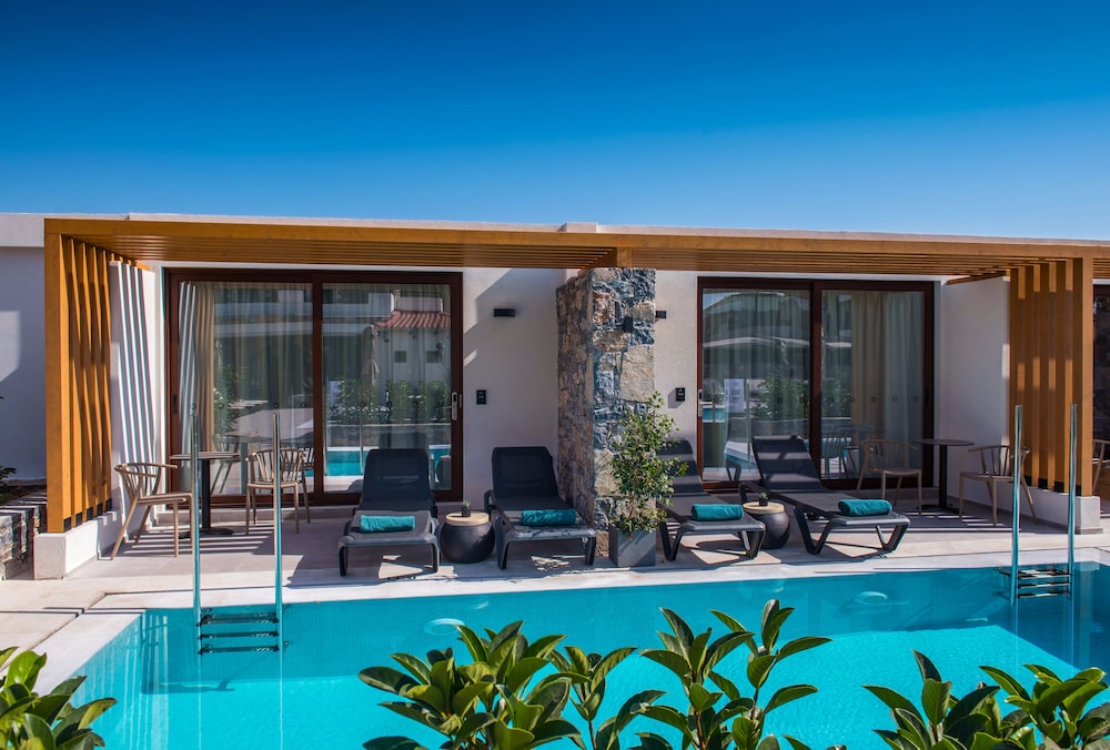 Petousis Hotel & Suites 17/50