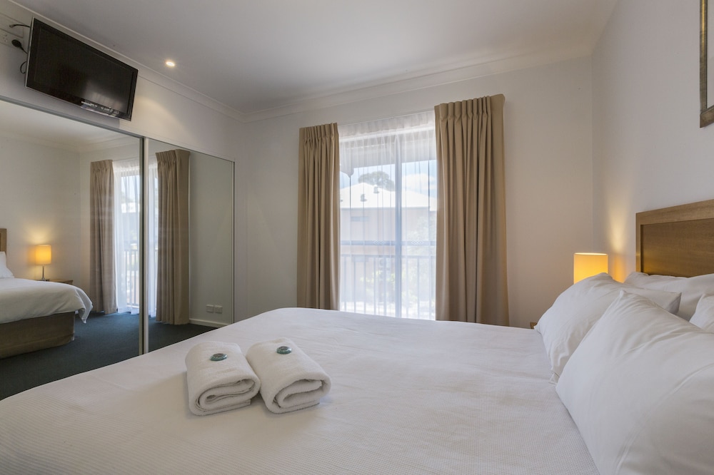 FORTE LEEUWIN APARTMENTS 24/57