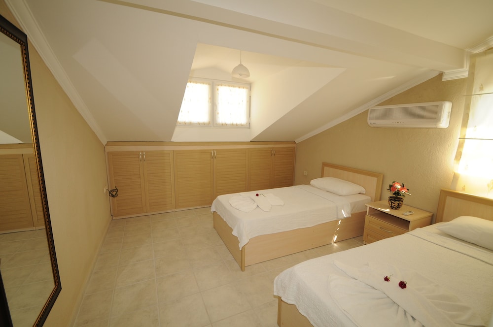 Pegasus Hotel & Villa 13/50