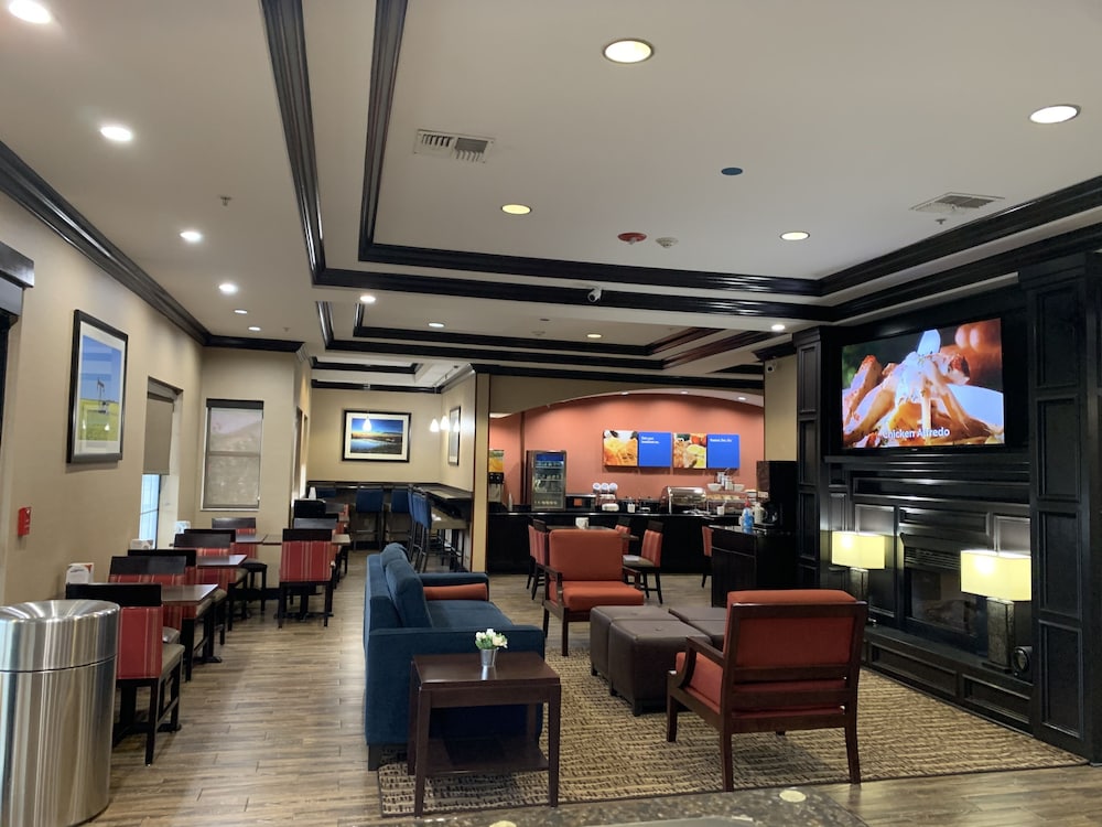 Comfort Inn and Suites Atoka 16/20
