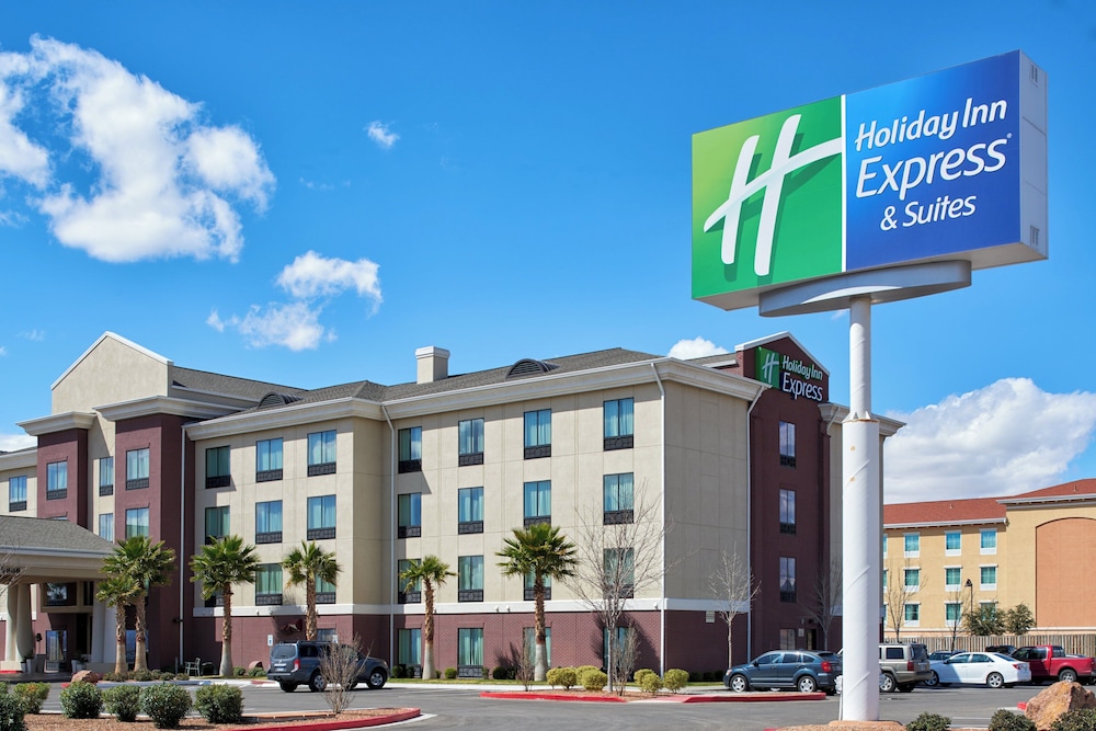 Holiday Inn Express Hotel and Suites El Paso Airport Area 4/64