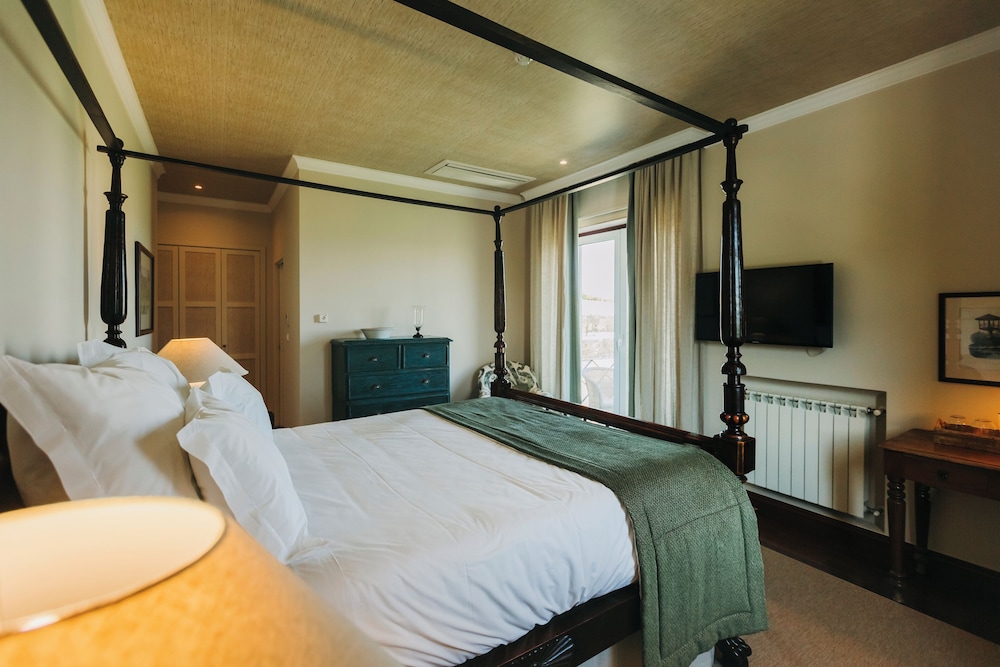 The Manor House Celeiros 20/75