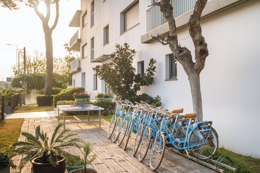 Apartaments Marfina 49/59