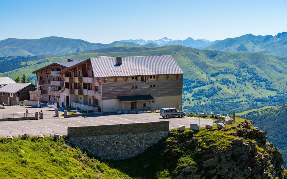 Residence Lagrange Vacances Les Chalets De L'adet 17/18