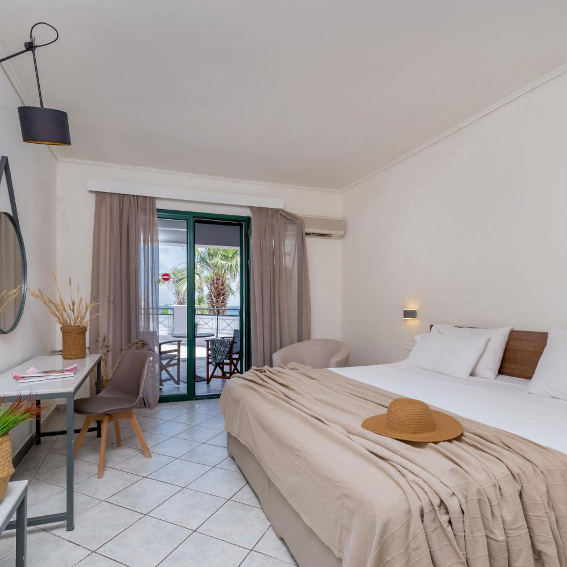 Room, Double Bed
