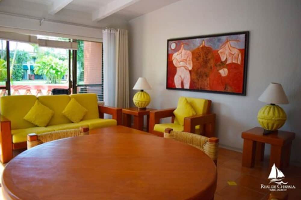 HOTEL REAL DE CHAPALA 25/42