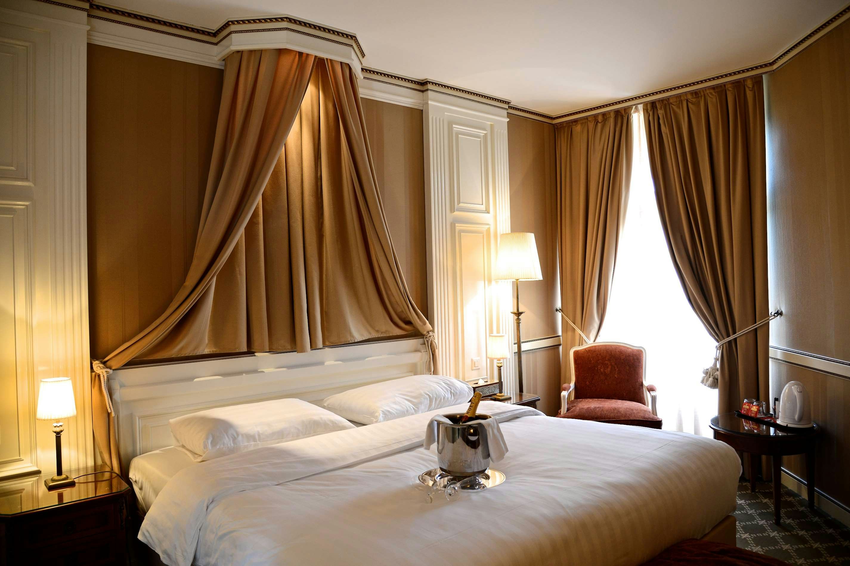 Carlton Lausanne Boutique Hotel 12/47