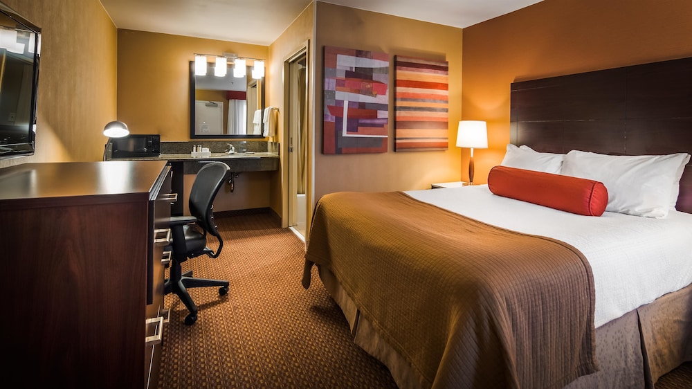 Best Western Plus Rancho Cordova Inn 29/63