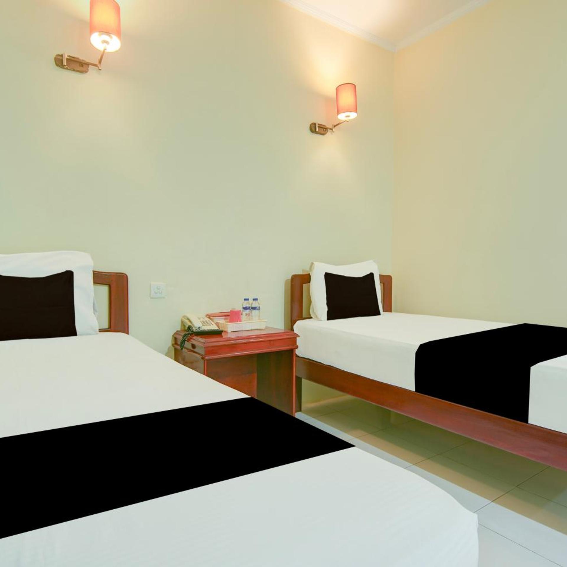 Hotel O Makassar near Pantai Losari formerly Hotel Tiara Sari 24/54