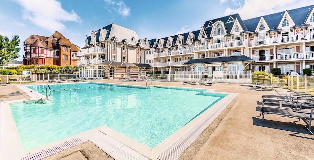Residence Pierre Vacances Premium Residence de La Plage 46/50