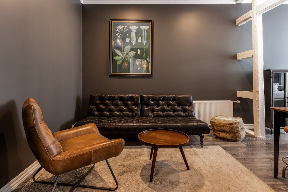 Vintage Apartment Hotel 32/50