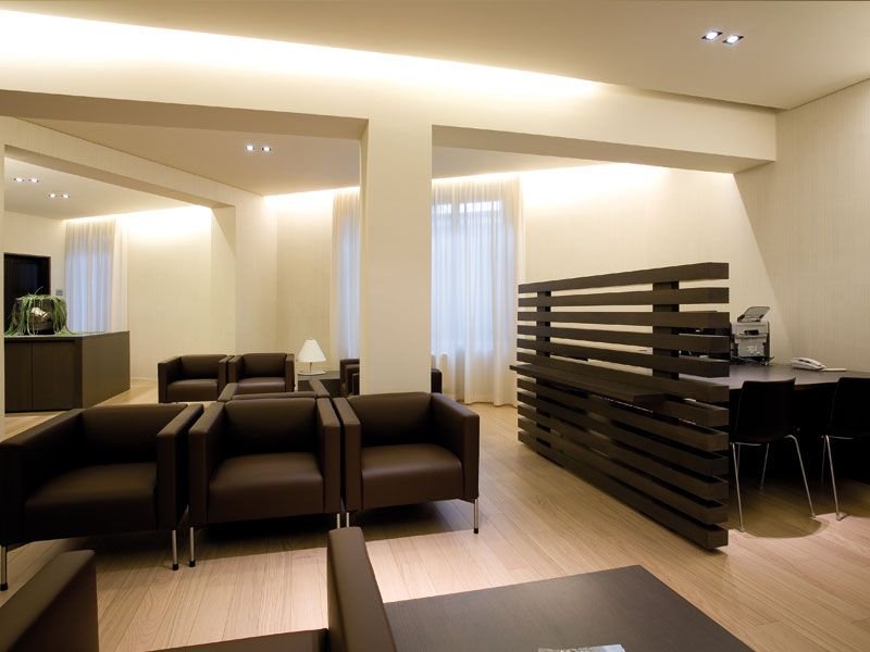 Hotel Ovest 24/34